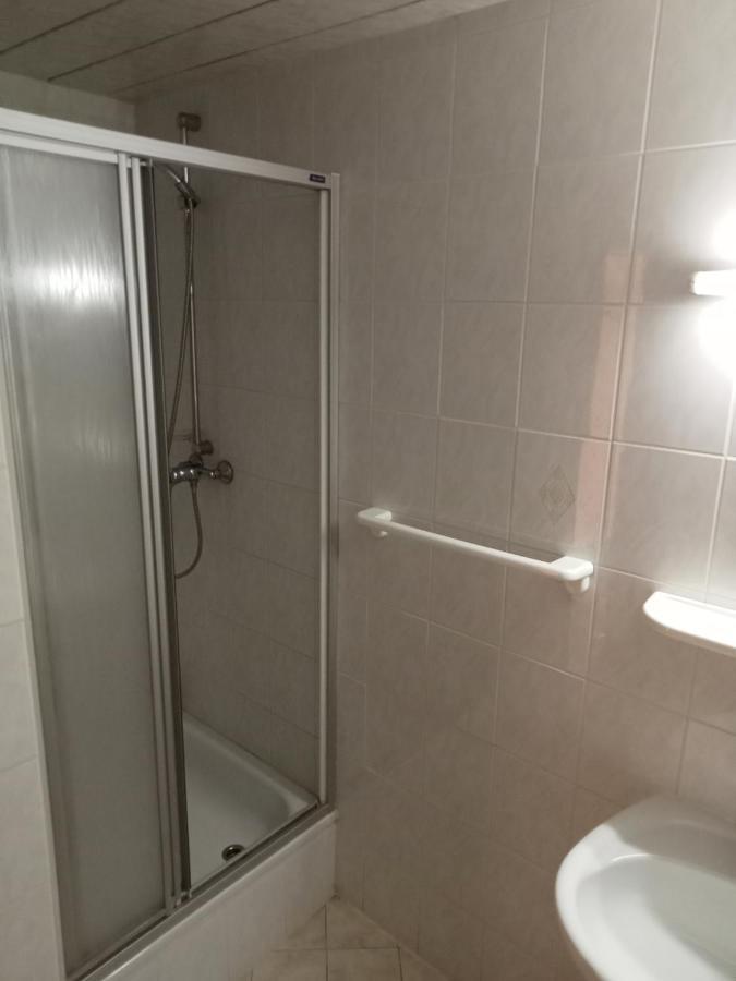 Uebernachtungszimmer 1 Schlettau Экстерьер фото